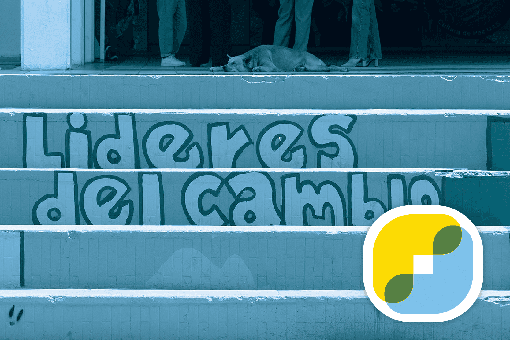 Jóvenes representan su paso por la preparatoria en un mural inspirador